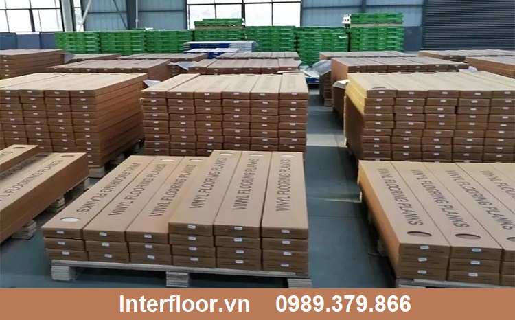 Quy cách hộp sàn nhựa bóc dán