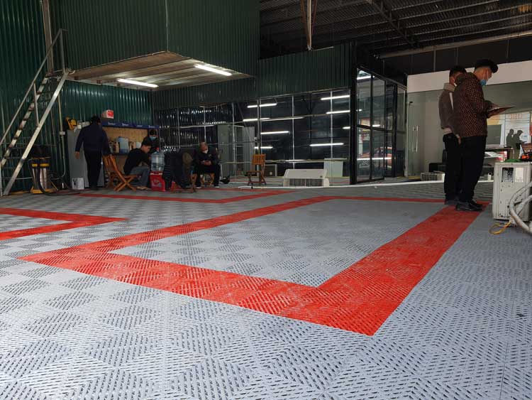 Thảm trải gara ô tô